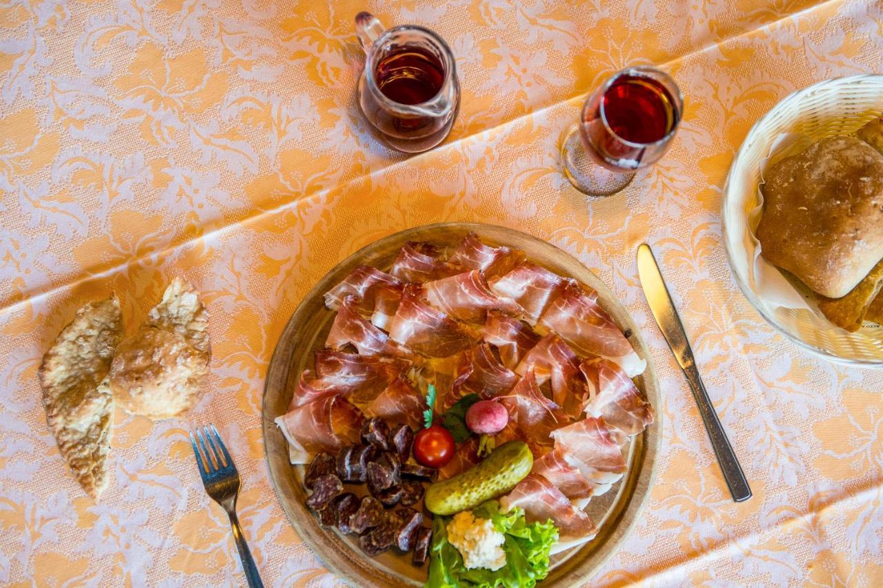 Gasthof Wieser Appiano Sulla Strada Del Vino Ngoại thất bức ảnh